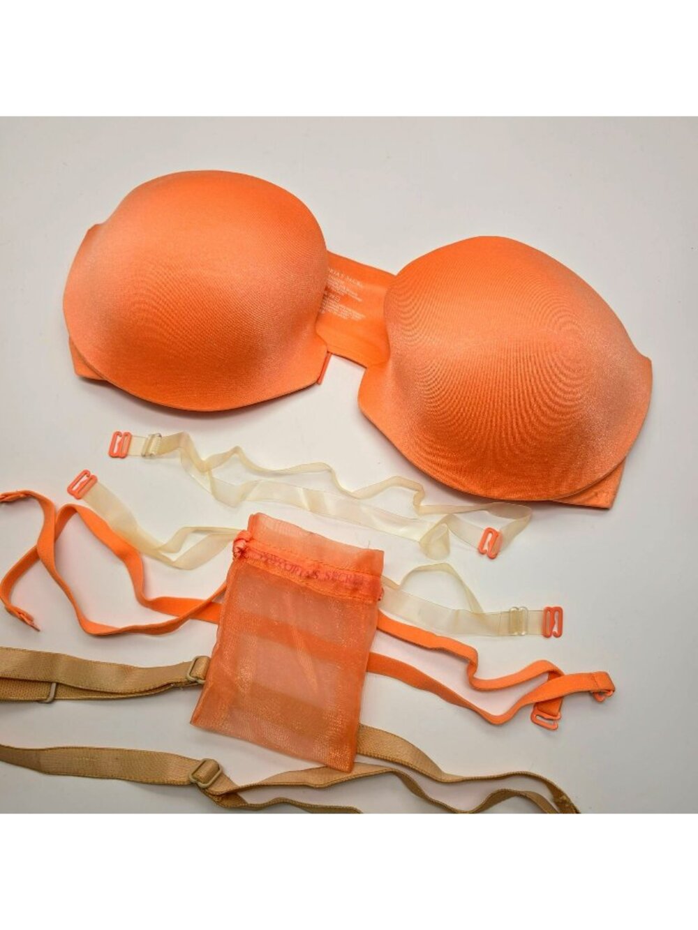 Victorias Secret 34D Strapless Bra + Straps Multiway Lightly Padded Peach JJ4375